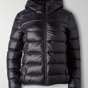 Aritzia puffer coat